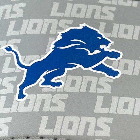Detroit Lions Men’s Slides Sandals Gray Adjustable Strap Size 9-10 NFL - Picture 10 of 10